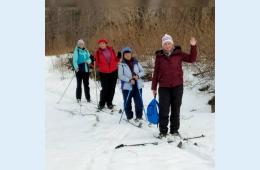 Любители активного отдыха туристского клуба "Берендей" совершили лыжный поход по реке Водопадная Партизанского района