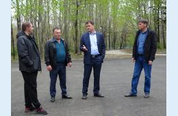 04.05.2022 Благоустройство парка продолжается  | Администрация муниципального округа город Партизанск Приморского края Официальный сайт