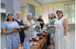 14.08.2024 Мамы Партизанска подготовили очередную посылку для бойцов СВО | Администрация муниципального округа город Партизанск Приморского края Официальный сайт